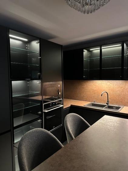 Casă individuală cu 5 camere cu Teren 800 Mp în Exterior Est