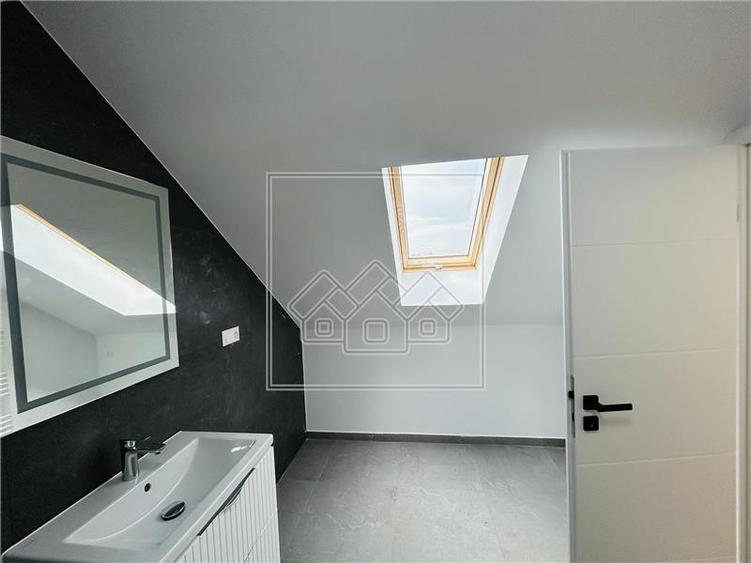 Apartament cu 3 camere decomandat în Arhitecților - Calea Cisnădiei