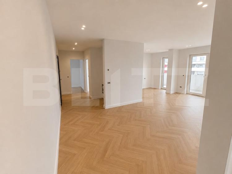 Apartament cu 3 camere decomandat în Iris