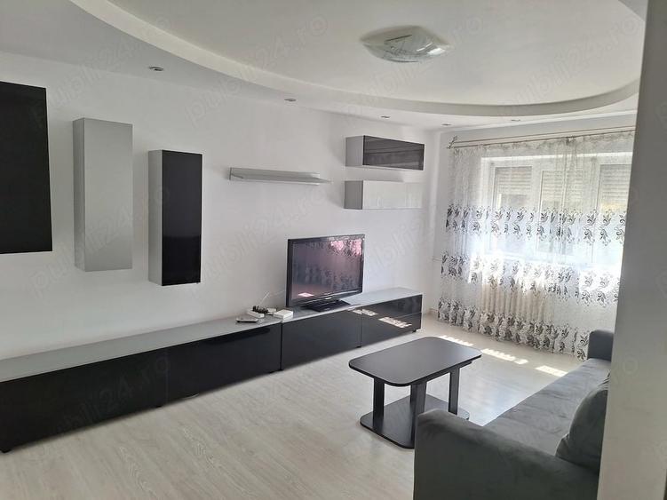 Apartament cu 2 camere decomandat în Lăpuș