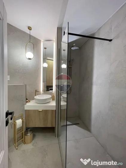 Apartament cu 3 camere decomandat în Alba Iulia