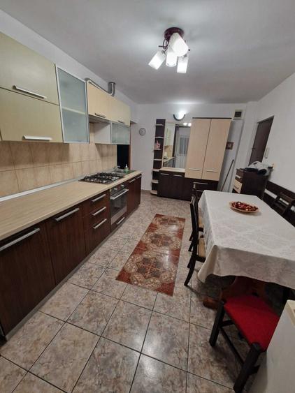 Apartament cu 2 camere decomandat în Ștefan cel Mare