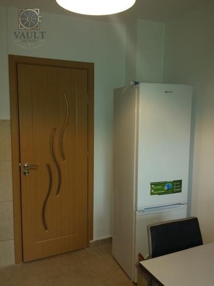 Apartament cu 2 camere semidecomandat, mobilat în Teiul Doamnei