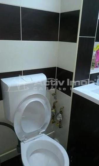 Garsonieră decomandată în Tineretului