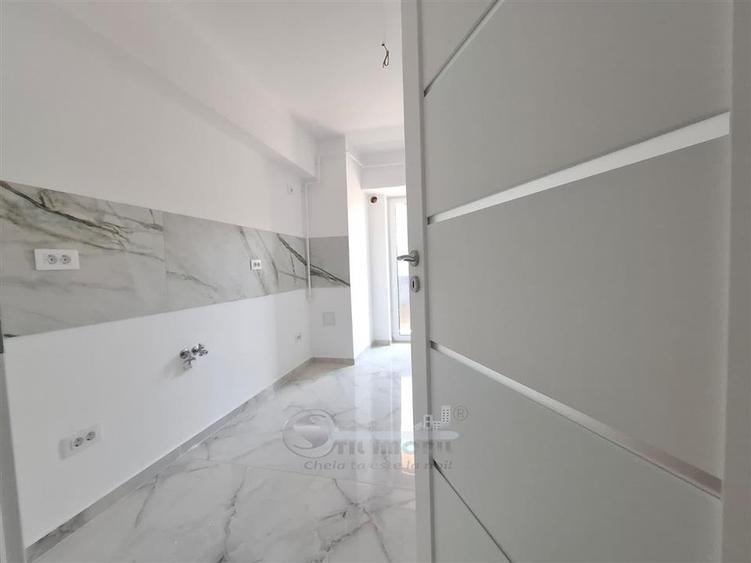 Apartament cu 2 camere decomandat în Galata