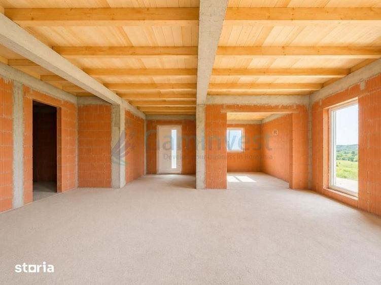 Casă cu 3 camere cu Teren 500 Mp în Sânmartin