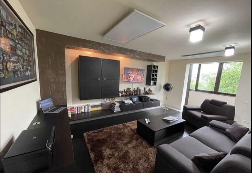 Apartament cu 2 camere decomandat în Tudor