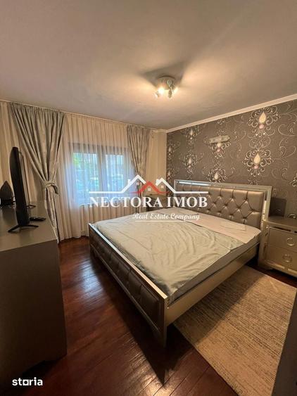 Apartament cu 3 camere decomandat în Central