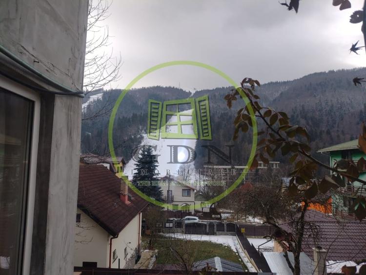 Casă individuală cu 6 camere cu Canalizare în Valea Azugii