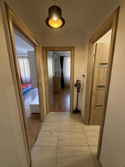 Apartament cu 2 camere decomandat în Tineretului