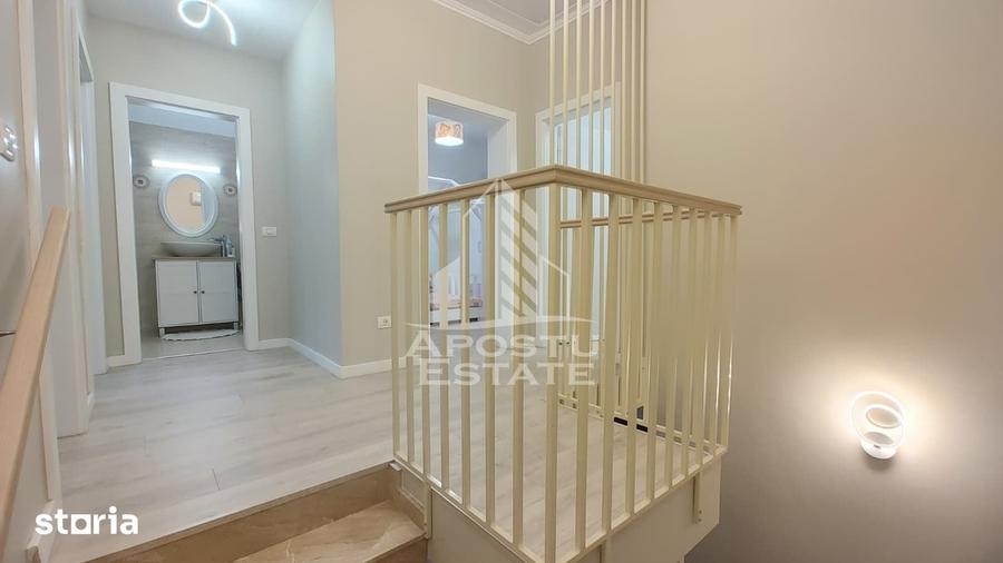 Casă cu 5 camere cu Teren 260 Mp în Soarelui