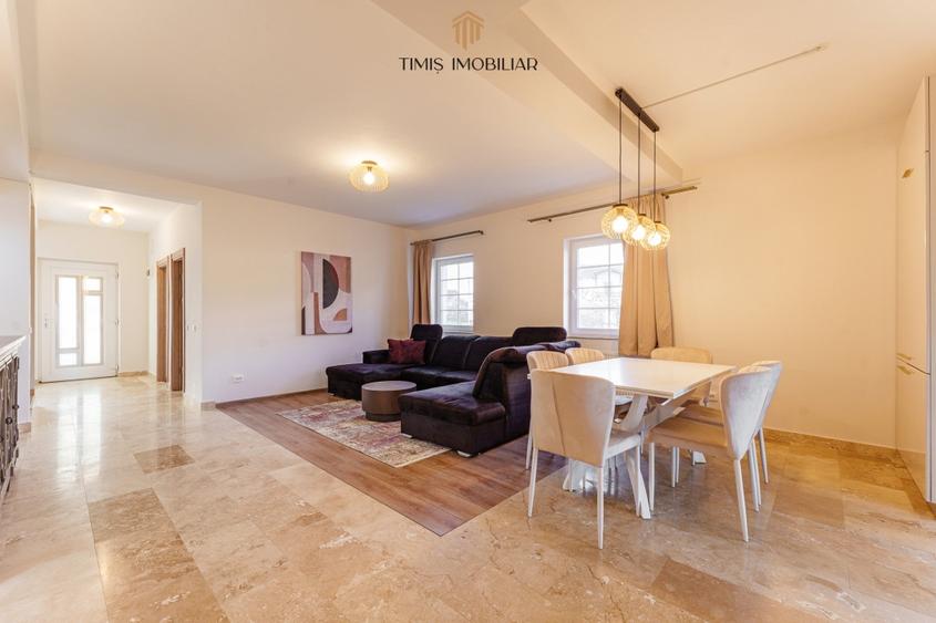 Duplex cu 6 camere cu Canalizare în Dumbrăvița
