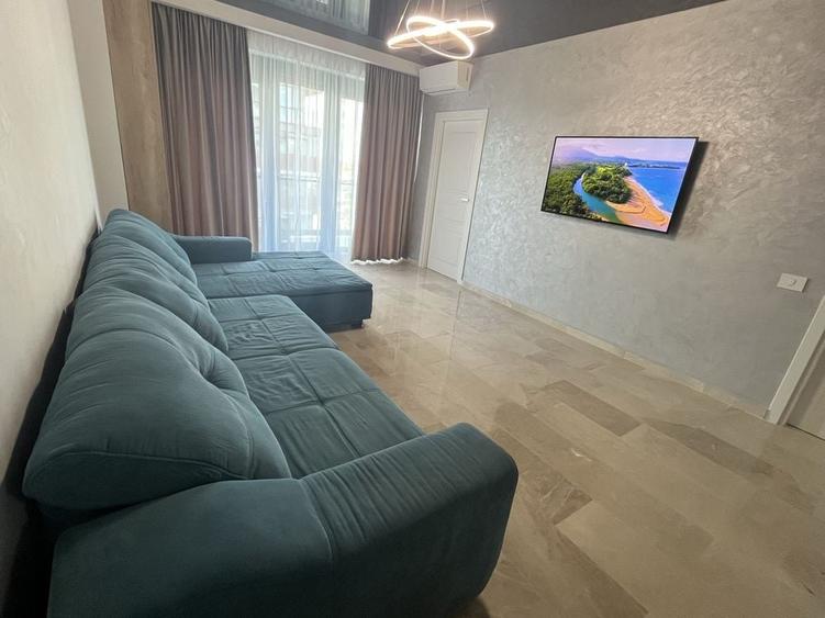 Apartament cu 2 camere decomandat în Palazu Mare