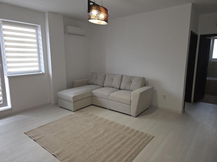Apartament cu 2 camere semidecomandat în Șelimbăr
