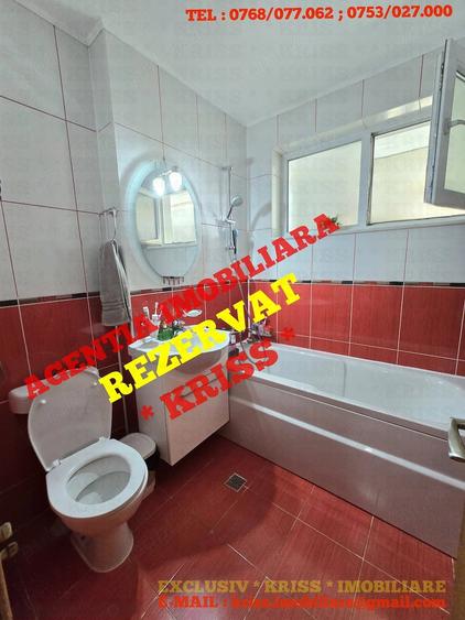 Apartament cu 2 camere decomandat în Craiovei