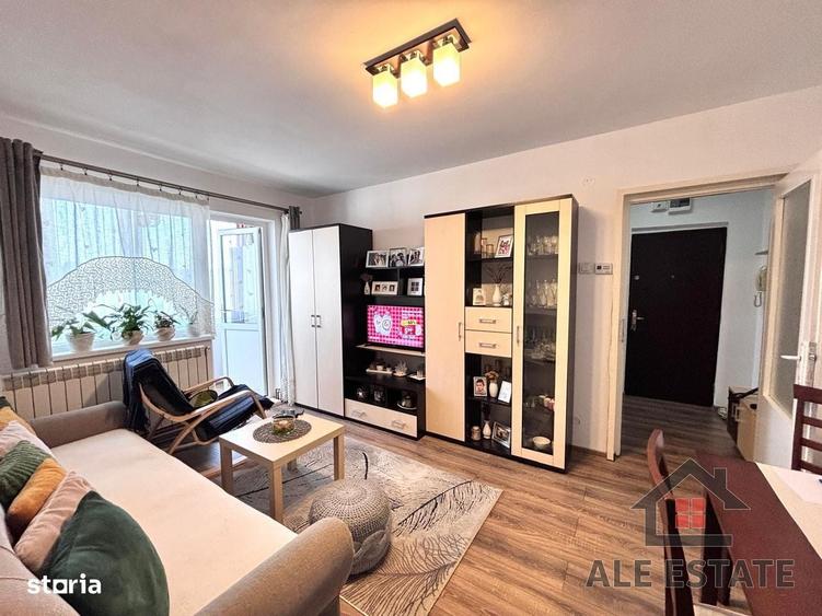 Apartament modern cu 2 camere, renovat complet, mobilat, zona Micro 3 - 1