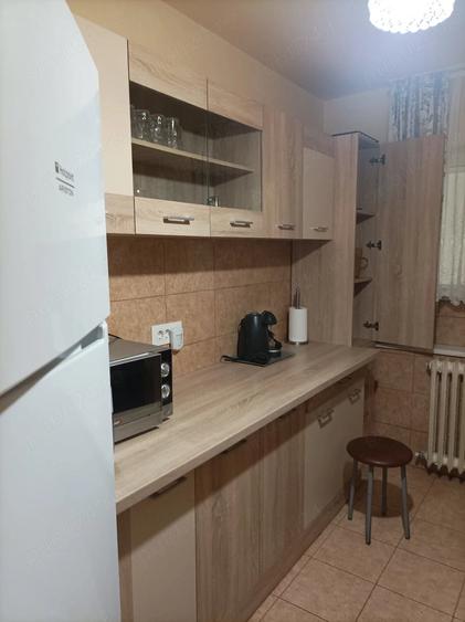 Apartament cu 2 camere decomandat în Zamfirescu