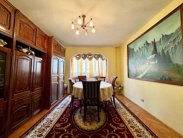 Apartament cu 3 camere decomandat, mobilat în Mănăștur