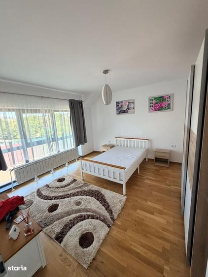 Casă cu 3 camere în Central
