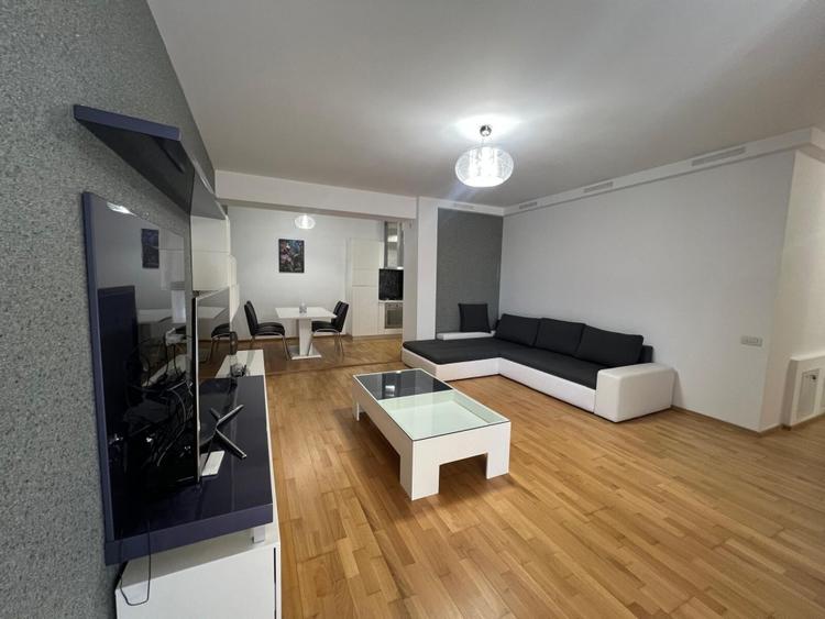Apartament cu 2 camere decomandat, mobilat în Herăstrău