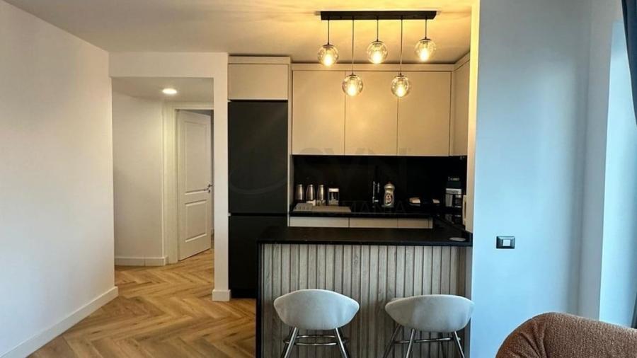 Apartament cu 2 camere decomandat, mobilat în Pipera