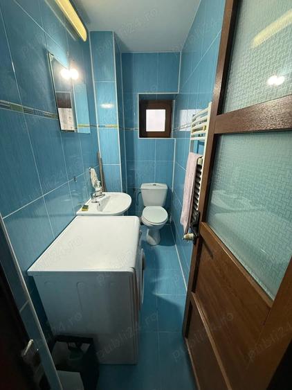 Apartament cu 3 camere decomandat în 9 Mai
