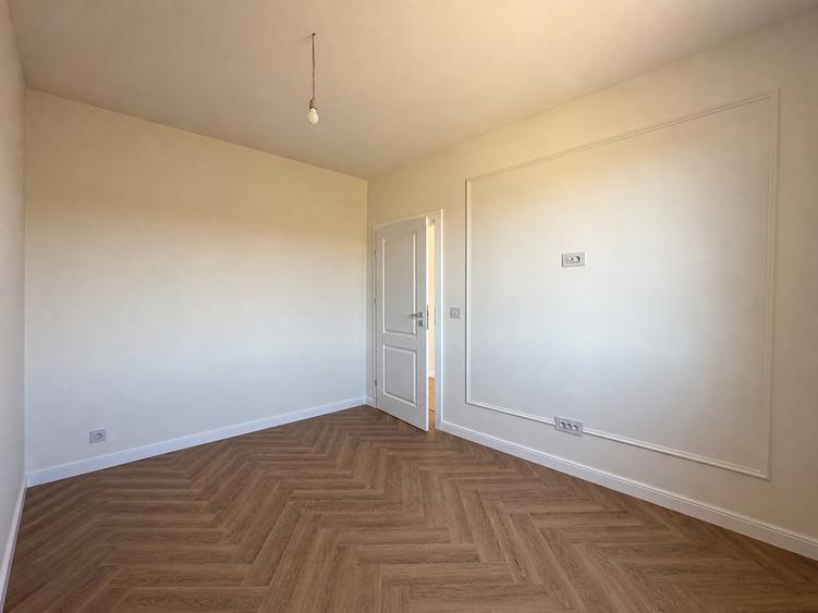 Duplex cu 5 camere cu Canalizare în Urseni