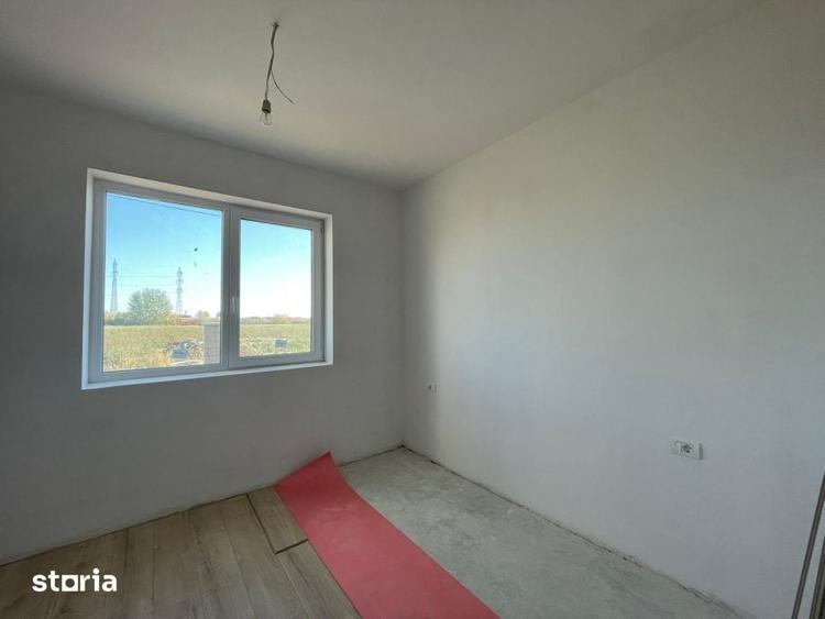 Apartament cu 3 camere decomandat în Moșnița Nouă