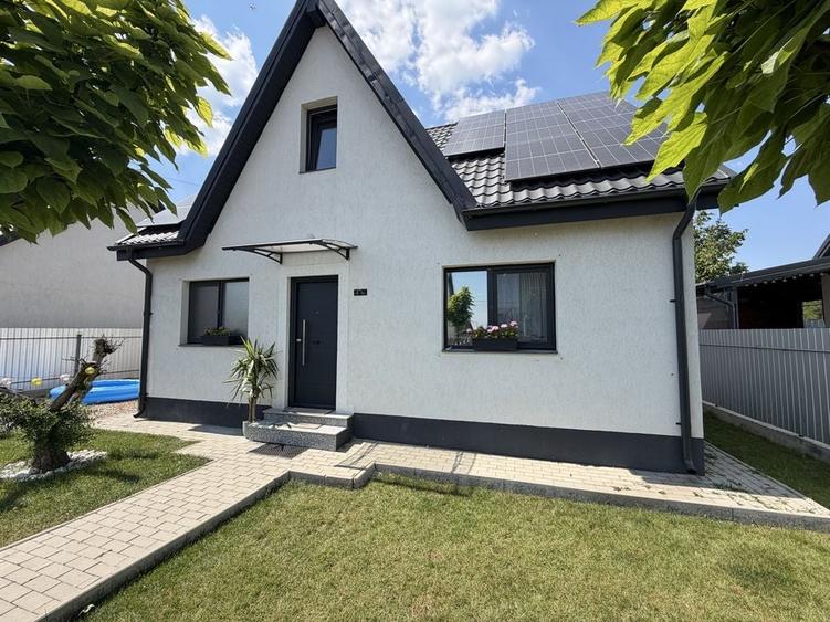 Casă cu 3 camere în Hemeiuș