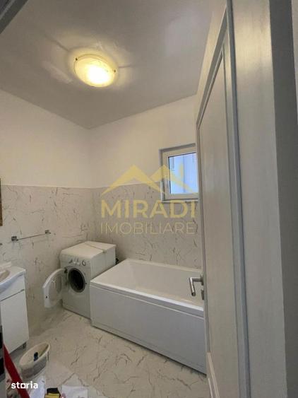 Apartament cu 3 camere decomandat în Domenii