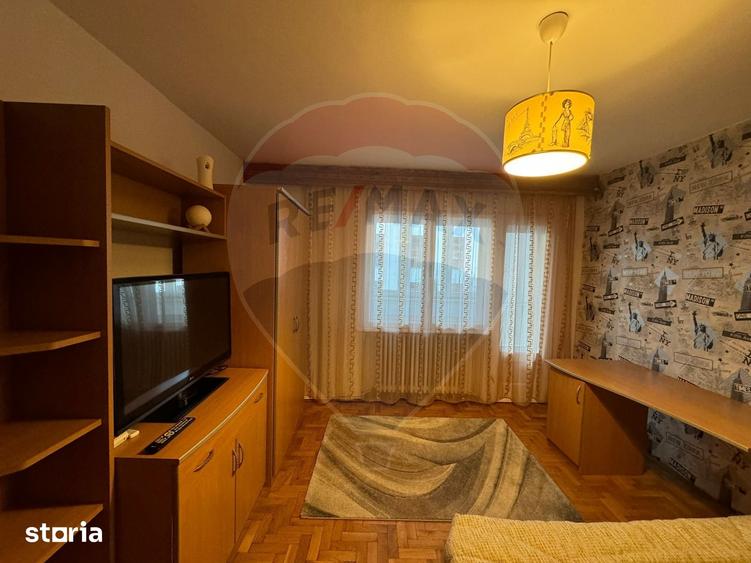 Apartament cu 2 camere decomandat în Orașul Vechi