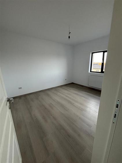 Apartament cu 2 camere semidecomandat în Dancu