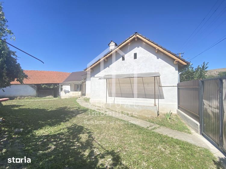 Casă cu 3 camere cu Teren 570 Mp în Slimnic