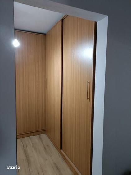 De vanzare apartament cu 3 camere - 2