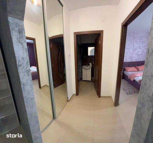 Apartament cu 2 camere semidecomandat în Republicii