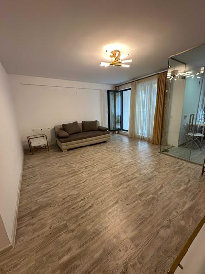 Apartament decomandat în Nerva Traian