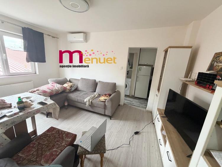 Apartament cu 2 camere semidecomandat în Big