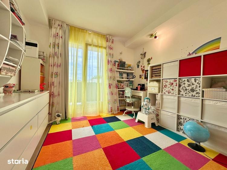Casă cu 4 camere în Ștefăneștii de Jos