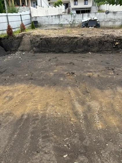 Teren de 300 mp, în Central