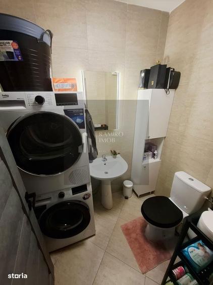 Apartament cu 3 camere decomandat, mobilat în Metalurgiei