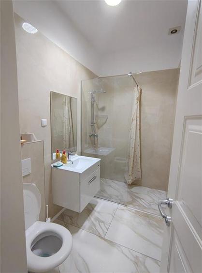 Apartament cu 2 camere decomandat, mobilat în Păcurari