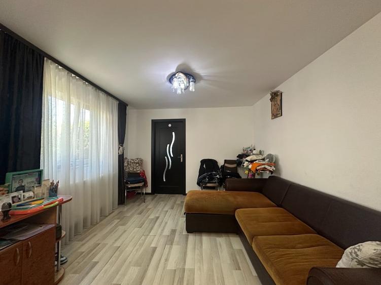 Casă cu 3 camere cu Teren 347 Mp în Chițorani