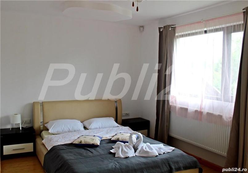 Casă cu 6 camere cu Teren 1412 Mp în Breaza de Sus
