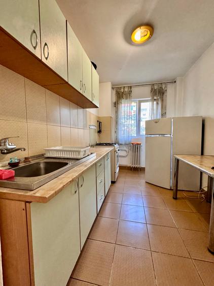 Apartament cu 2 camere decomandat în Tineretului