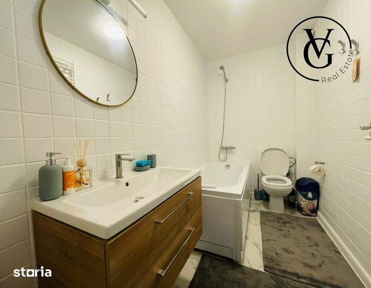 Apartament cu 2 camere decomandat, mobilat în Central