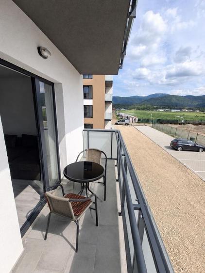 Apartament cu 2 camere decomandat în Cristian