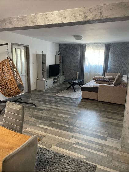 Casă cu Teren 1800 Mp în Finta