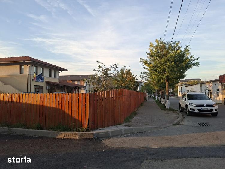 Garsonieră decomandată în Ciurea
