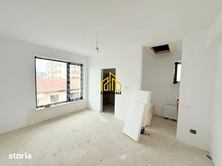 Casă cu 4 camere cu Teren 360 Mp în Ghencea