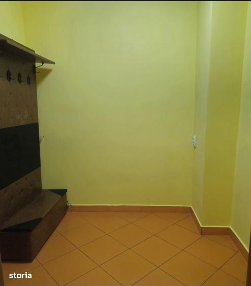 Apartament cu 2 camere semidecomandat în Matei Voievod